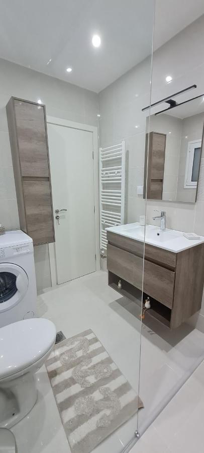 Cozy Apartment With Garden Near Town Center, Fully Renovated. Atina Dış mekan fotoğraf